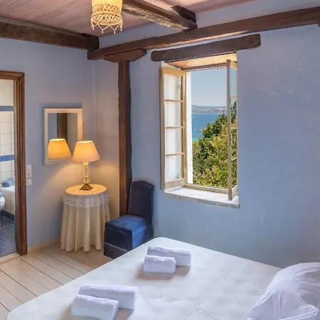 펜션 Rocca 니키아나